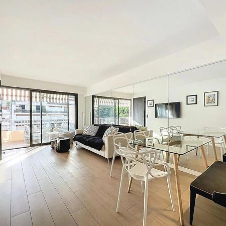 3P Between Croisette Beaches And Antibes Street Cannes Bagian luar foto
